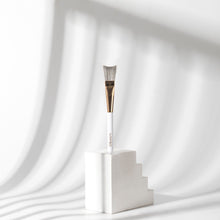 Load image into Gallery viewer, Lash Cleansing Brush